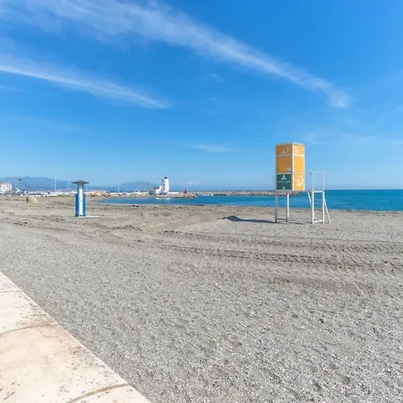 Los Flamencos Beach Apartment *