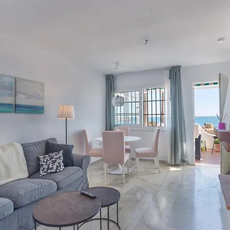 Los Flamencos Beach Apartment *